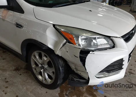 2014 Ford Escape Titanium из США, поврежденный, VIN 1FMCU9J97EUB97232